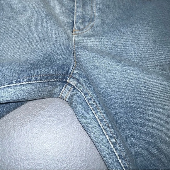 Alice + Olivia Mid-Rise Light Wash Wide Leg Jeans Size 10 Designer Retro Revolve - Picture 7 of 14